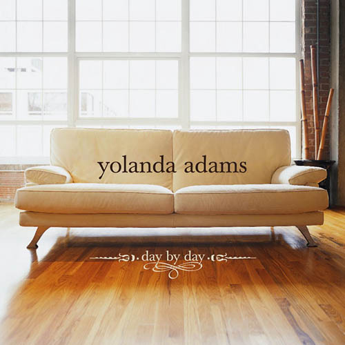 Yolanda Adams image and pictorial