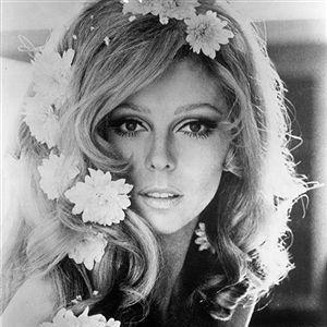 Nancy Sinatra image and pictorial